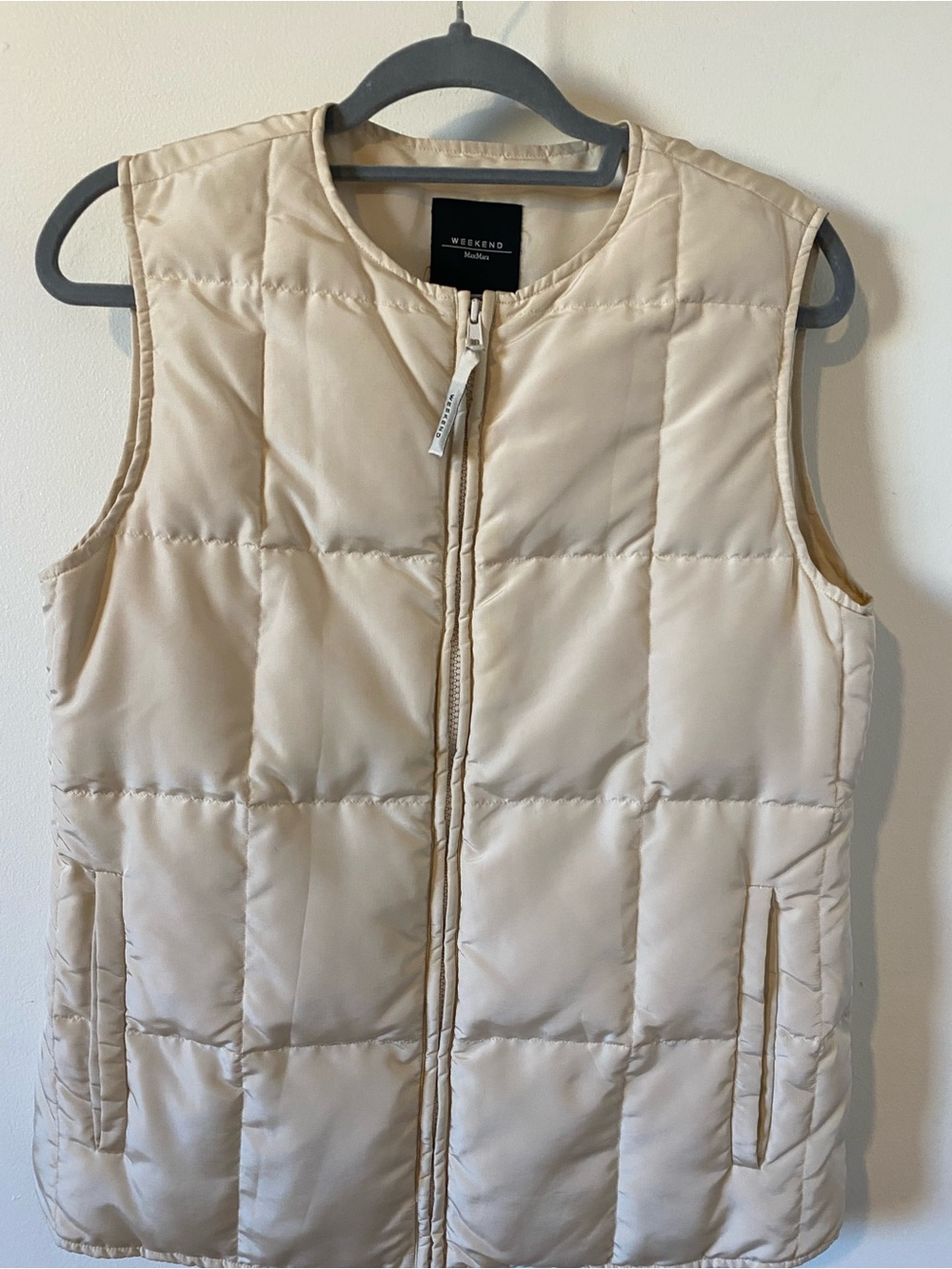Weekend MaxMara Cream Sleeveless Puffer Vest